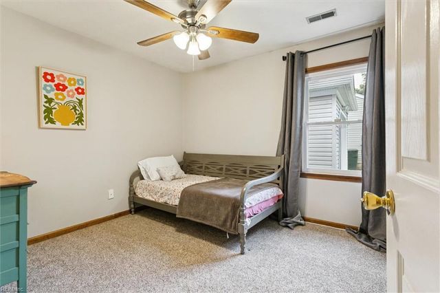 486 Wyn DR, Newport News, VA 23608
