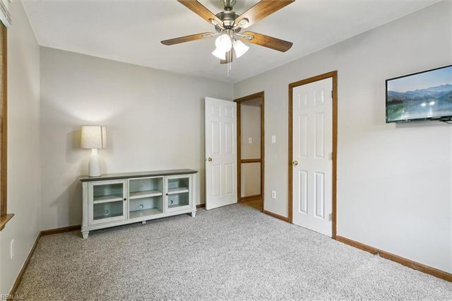486 Wyn DR, Newport News, VA 23608