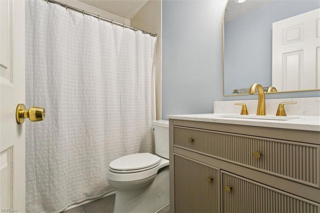 486 Wyn DR, Newport News, VA 23608