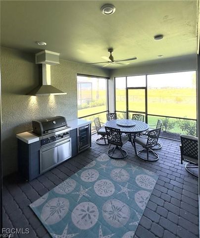 20285 Napa LOOP, Estero, FL 33928