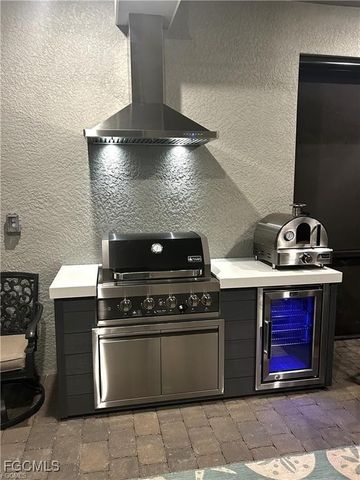 20285 Napa LOOP, Estero, FL 33928