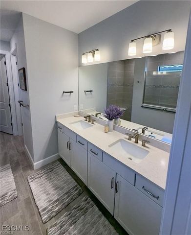 20285 Napa LOOP, Estero, FL 33928