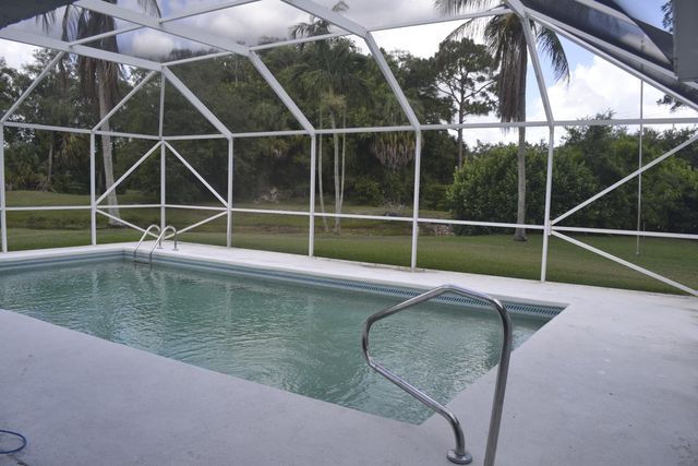 1104 Raintree Lane, Wellington, FL 33414