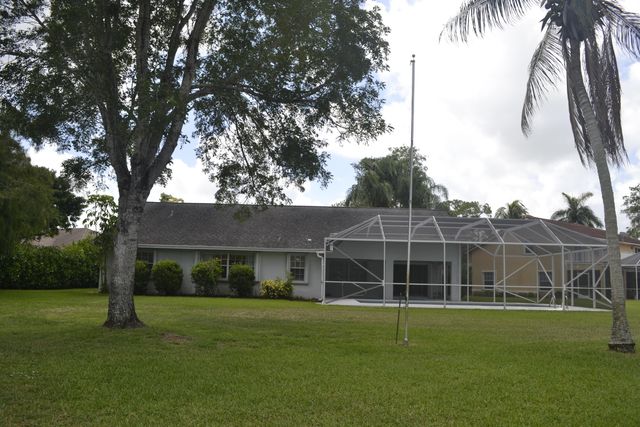 1104 Raintree Lane, Wellington, FL 33414