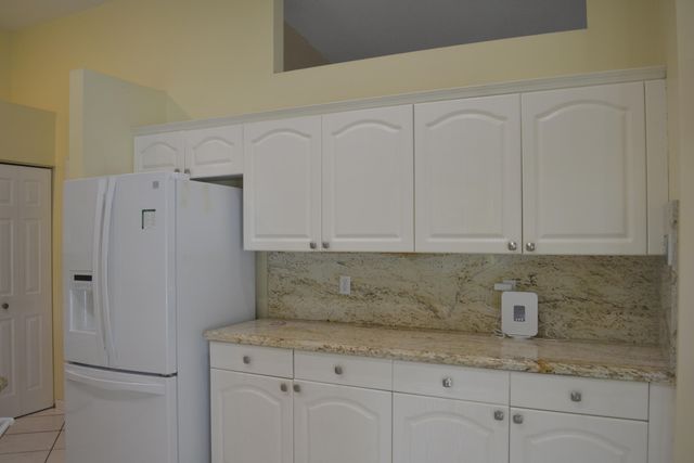 1104 Raintree Lane, Wellington, FL 33414