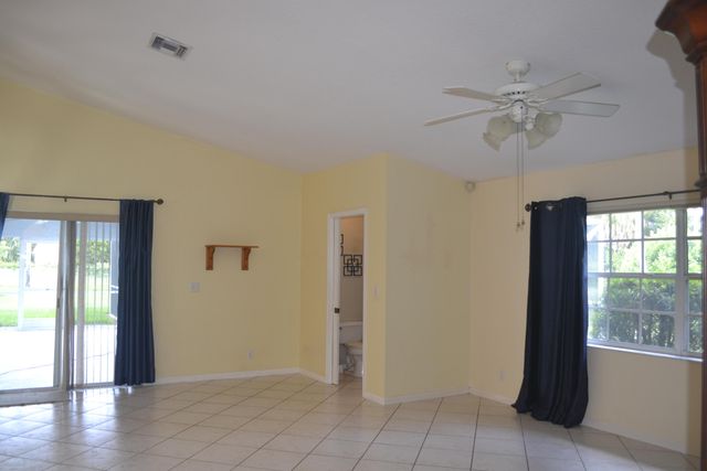1104 Raintree Lane, Wellington, FL 33414