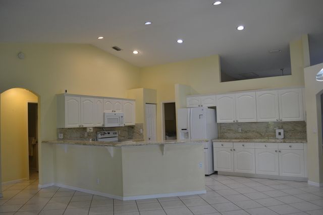 1104 Raintree Lane, Wellington, FL 33414