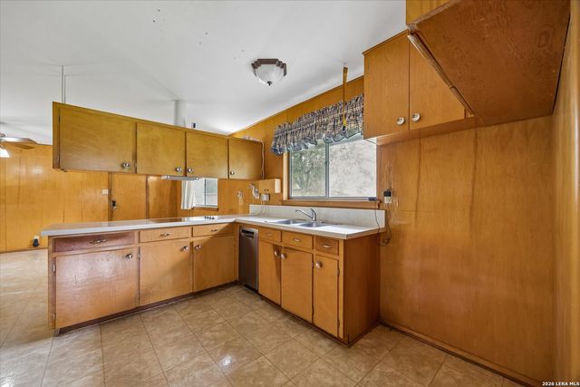 6647 STONYKIRK RD, San Antonio, TX 78240