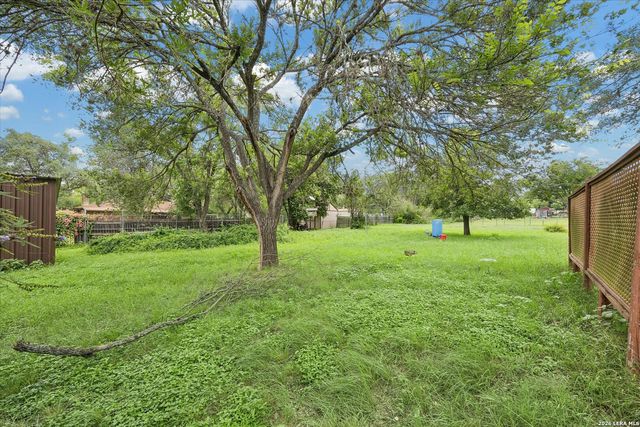 6647 STONYKIRK RD, San Antonio, TX 78240