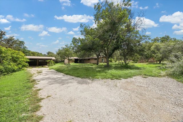 6647 STONYKIRK RD, San Antonio, TX 78240