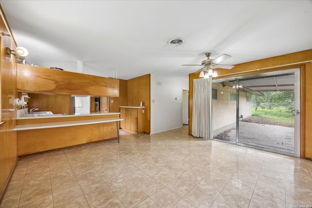6647 STONYKIRK RD, San Antonio, TX 78240