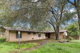 6647 STONYKIRK RD, San Antonio, TX 78240