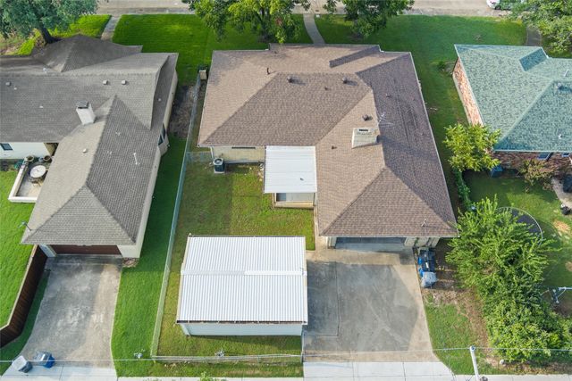 5823 Marview Lane, Dallas, TX 75227