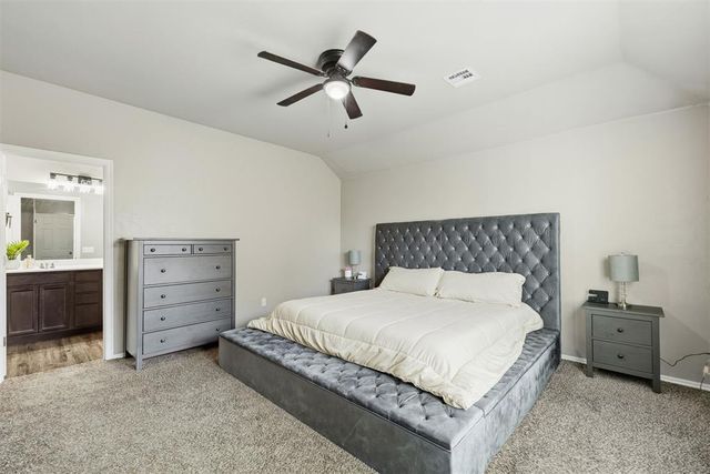 9209 NW 71st Street, Yukon, OK 73099
