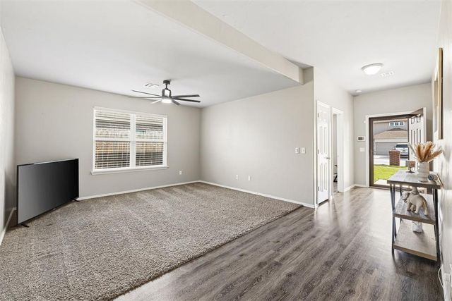 9209 NW 71st Street, Yukon, OK 73099