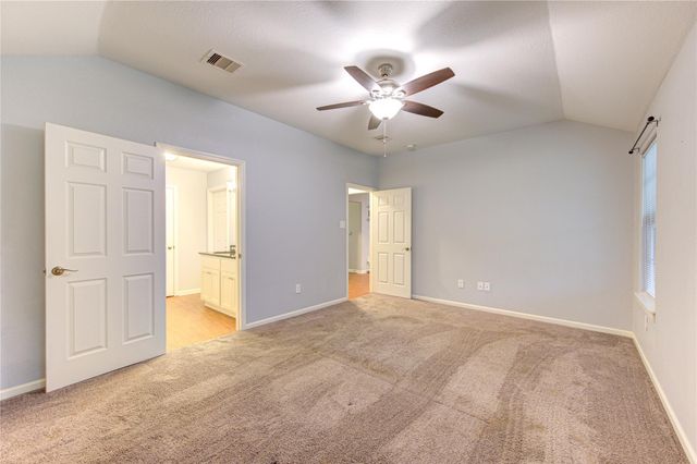 503 W Linney Street, Dayton, TX 77535