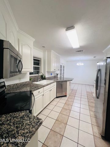 507 Brookstone Drive, Madison, MS 39110