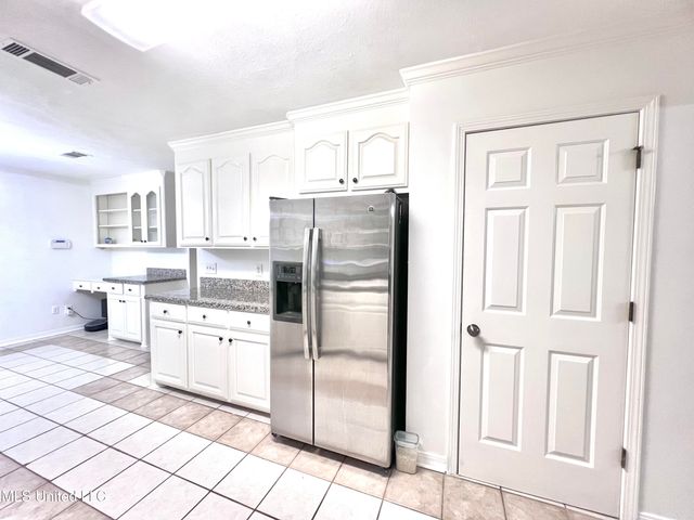 507 Brookstone Drive, Madison, MS 39110