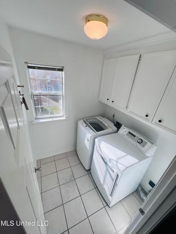 507 Brookstone Drive, Madison, MS 39110