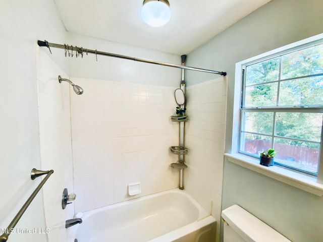 507 Brookstone Drive, Madison, MS 39110