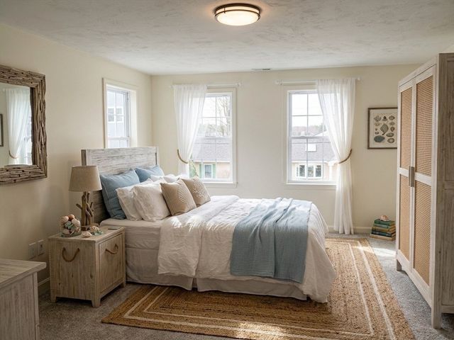 38 Colonial Rd., Webster, MA 01570