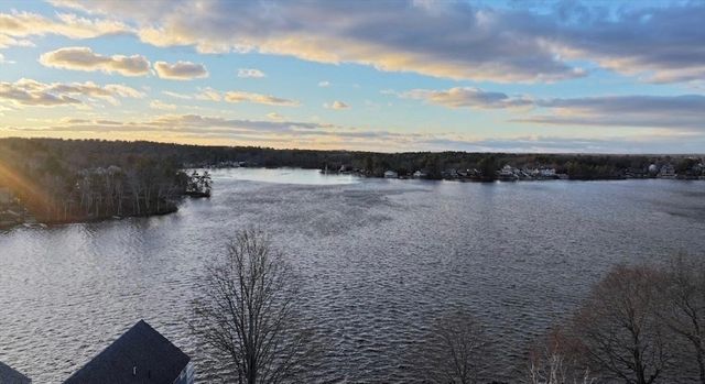 38 Colonial Rd., Webster, MA 01570