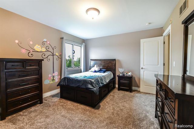 51341 Park Place Drive, Novi, MI 48167