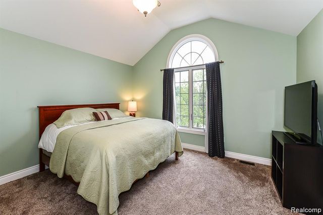 51341 Park Place Drive, Novi, MI 48167