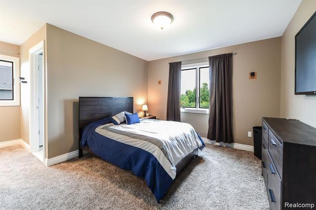 51341 Park Place Drive, Novi, MI 48167