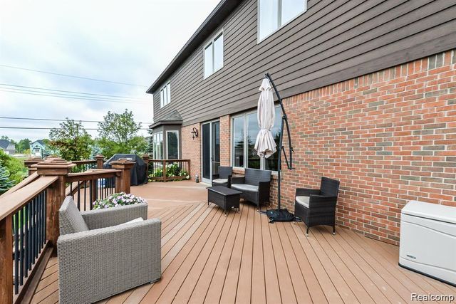 51341 Park Place Drive, Novi, MI 48167