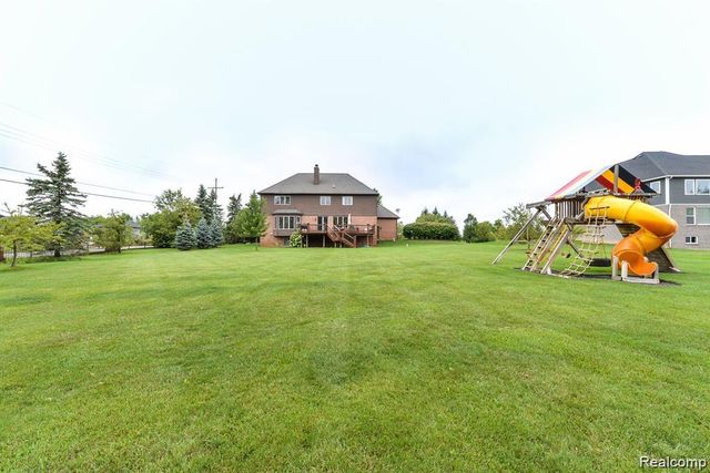 51341 Park Place Drive, Novi, MI 48167