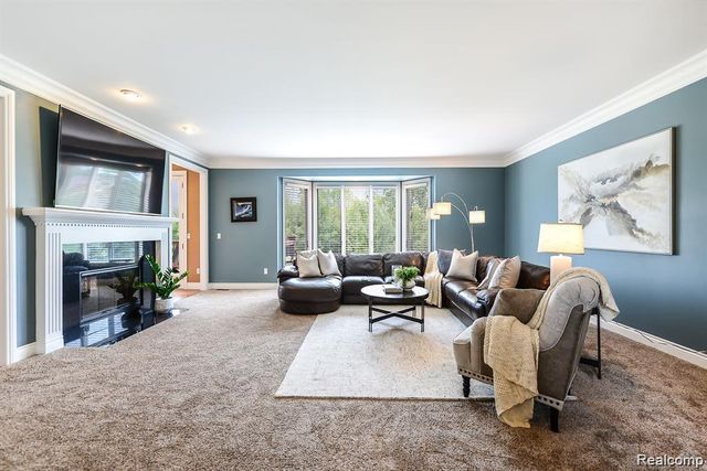 51341 Park Place Drive, Novi, MI 48167