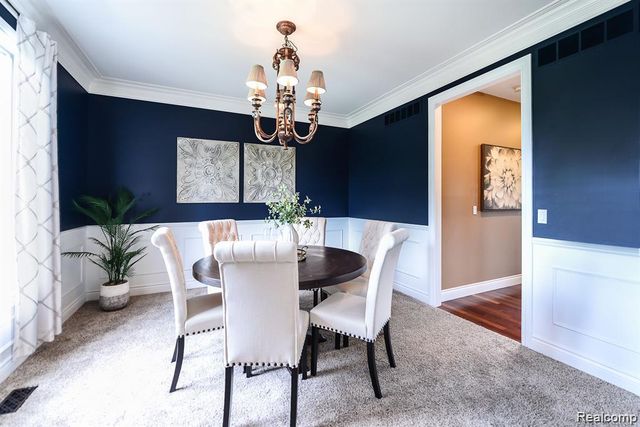 51341 Park Place Drive, Novi, MI 48167