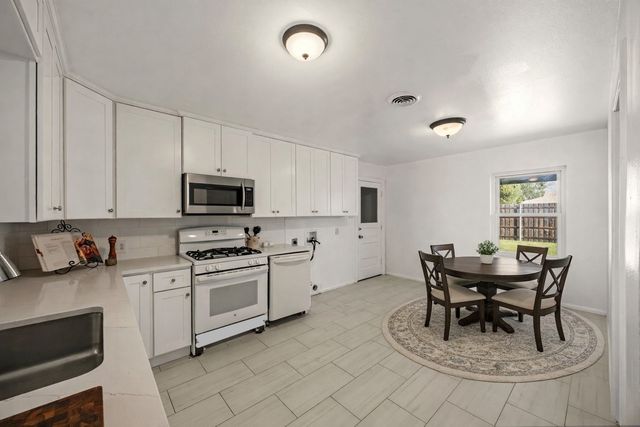 630 Scottsdale Drive, Richardson, TX 75080