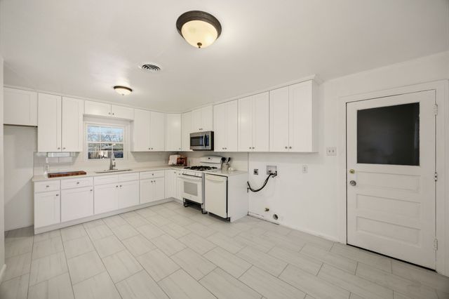 630 Scottsdale Drive, Richardson, TX 75080