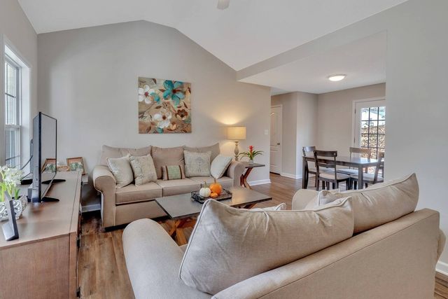 253 Jeffery Dr, Clarksville, TN 37043