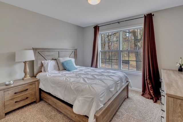 253 Jeffery Dr, Clarksville, TN 37043