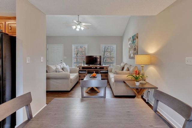 253 Jeffery Dr, Clarksville, TN 37043