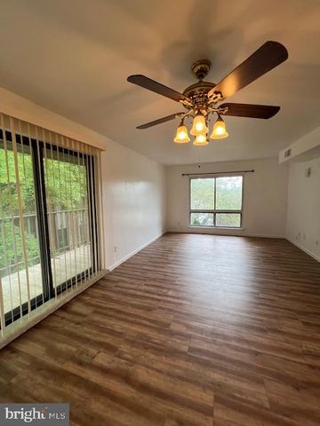 842-B PUTNAM BLVD, Wallingford, PA 19086