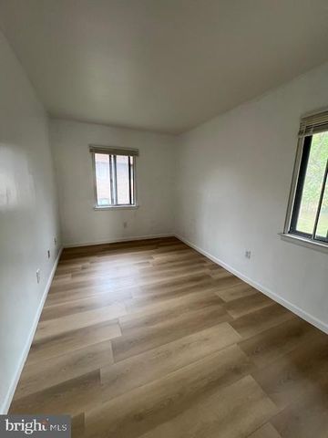 842-B PUTNAM BLVD, Wallingford, PA 19086