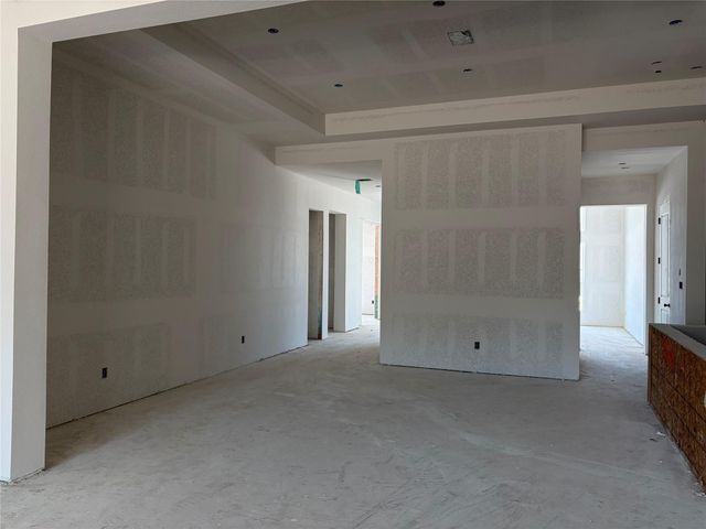 109 Possumhaw LN, San Marcos, TX 78666