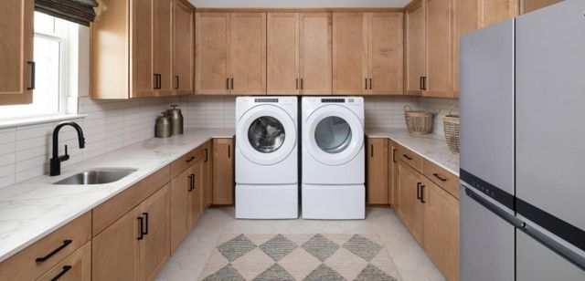 109 Possumhaw LN, San Marcos, TX 78666