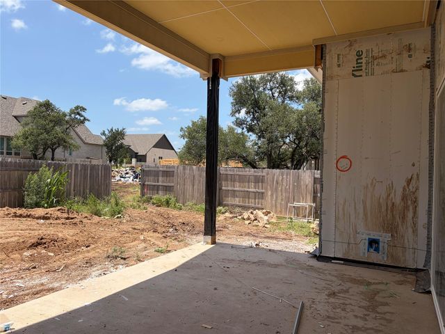 109 Possumhaw LN, San Marcos, TX 78666