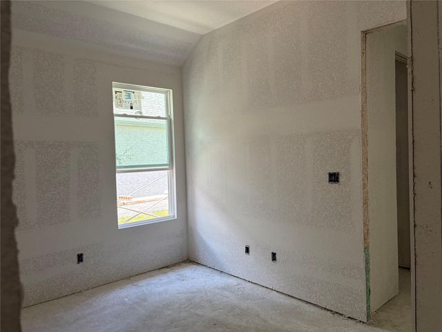 109 Possumhaw LN, San Marcos, TX 78666