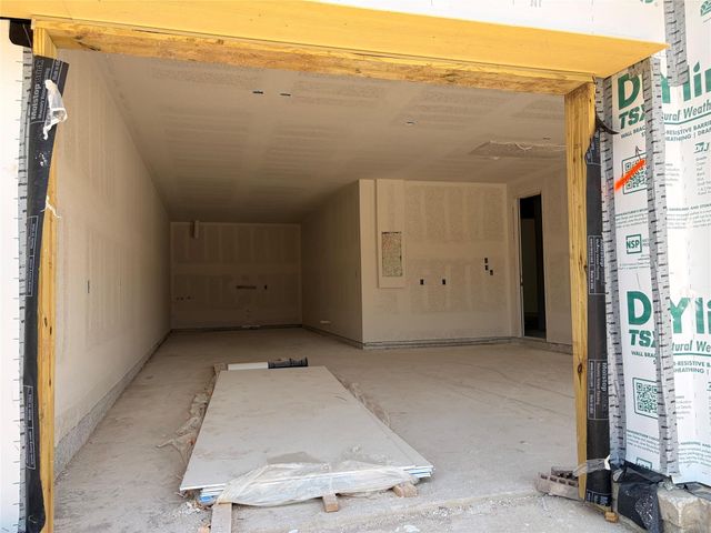 109 Possumhaw LN, San Marcos, TX 78666