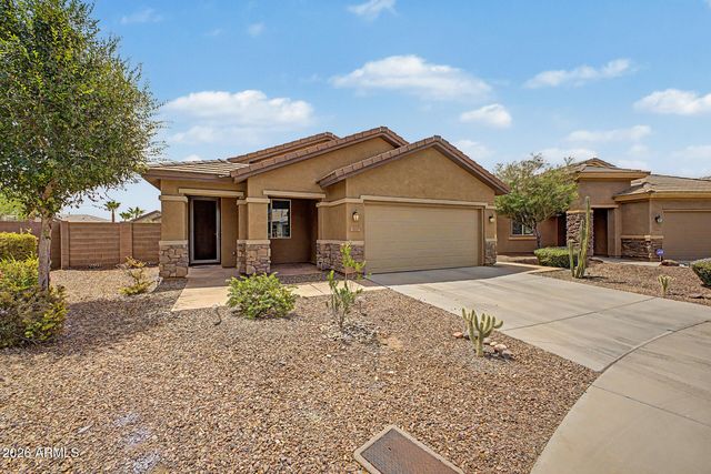 7029 W DESERT Lane, Laveen, AZ 85339