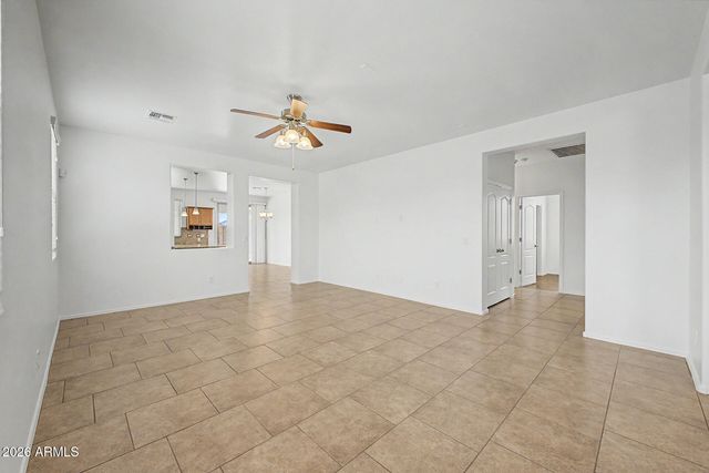 7029 W DESERT Lane, Laveen, AZ 85339