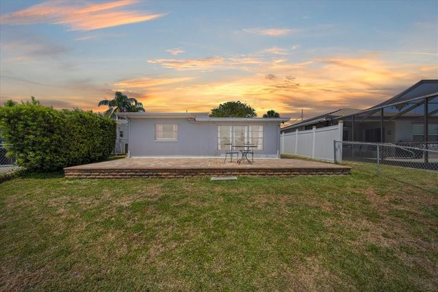 5106 BLUE HERON DRIVE, New Port Richey, FL 34652
