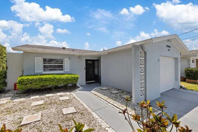 5106 BLUE HERON DRIVE, New Port Richey, FL 34652