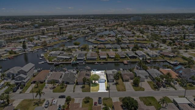 5106 BLUE HERON DRIVE, New Port Richey, FL 34652